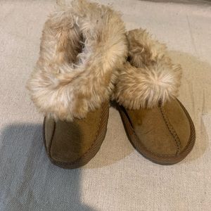 Toddler slippers